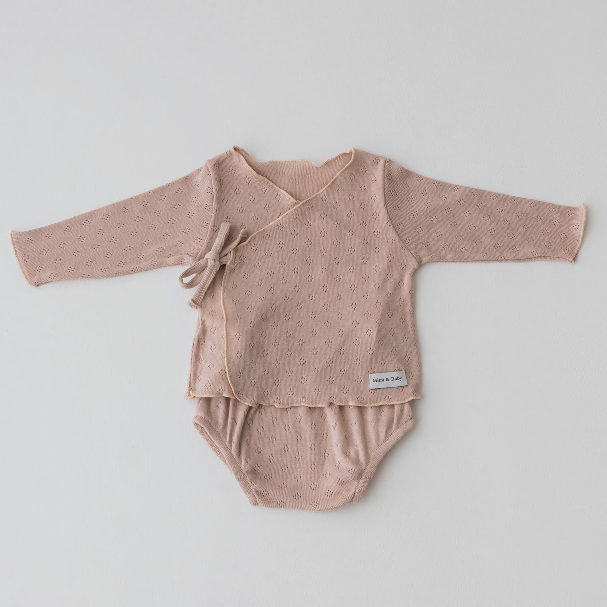 Camiseta y cubrepañal Blush
